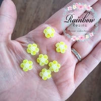 Sparkly yellow blossoms x 10