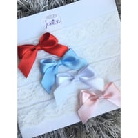 Image 3 of Newborn bows