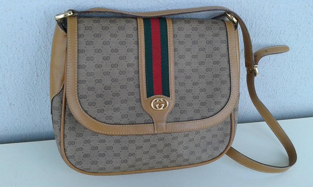 Image of VINTAGE GUCCI SHOULDER BAG