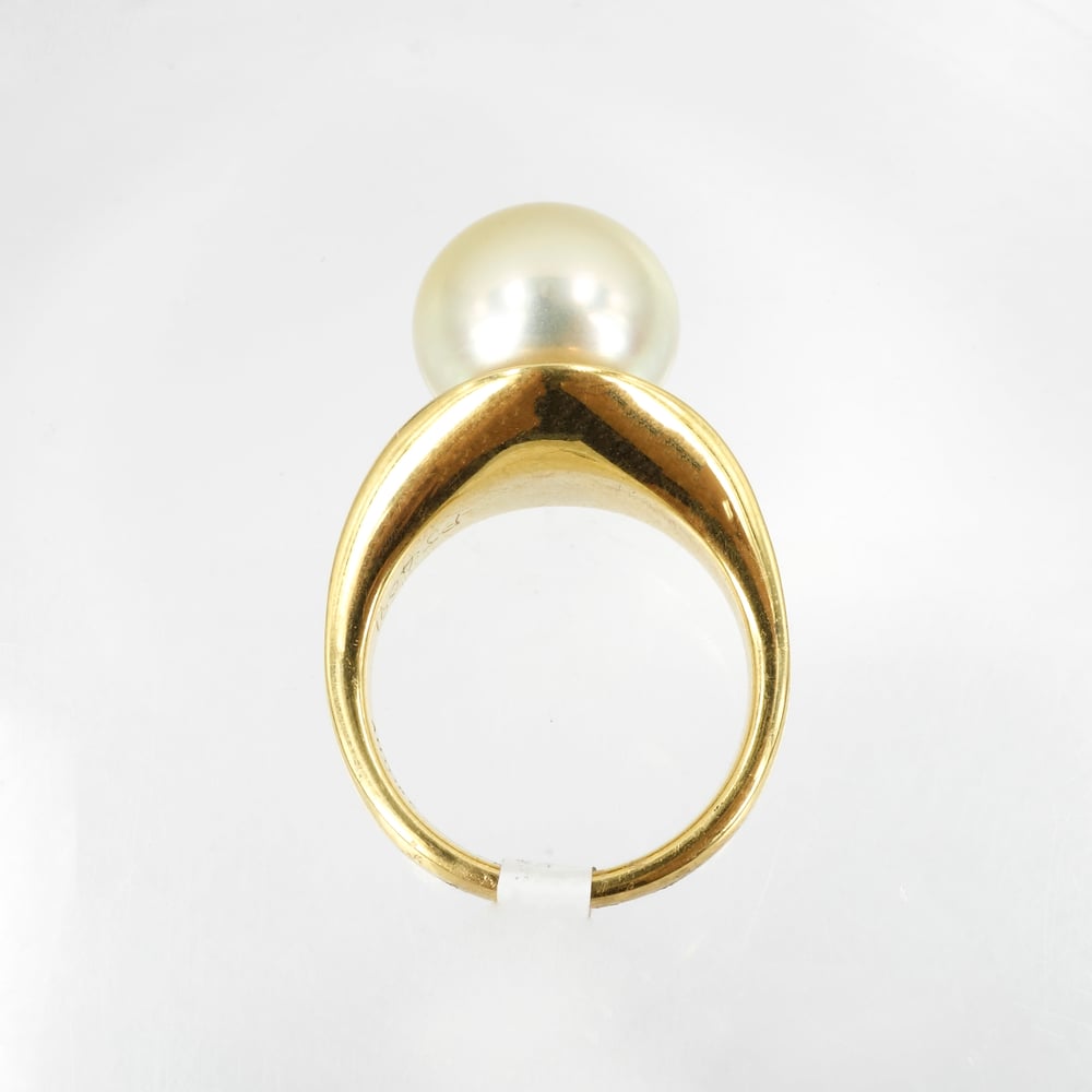 Image of pj4901 Pearl + 18ct Yellow gold Cocktail Ring