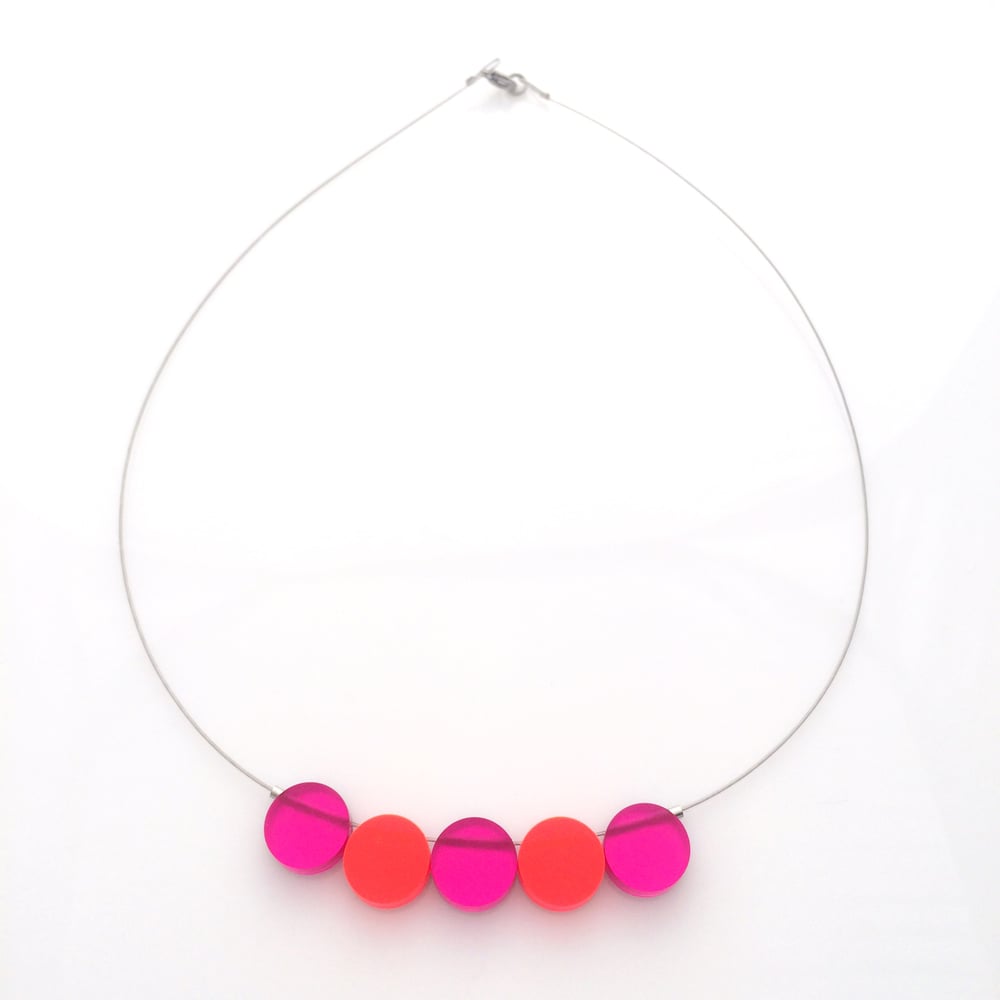 Image of Náhrdelník / Necklace Circles fuchsiová - oranžová