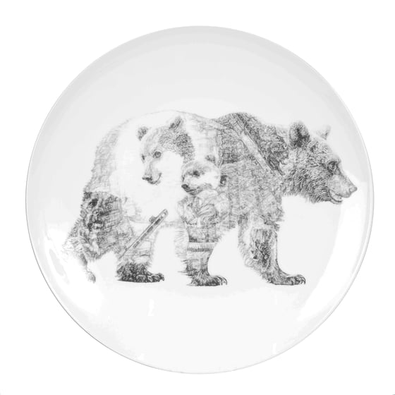Image of MUMMY BEAR AND BABY BEAR LIMITED EDITION FINE ENGLISH BONE CHINA COUPE PLATE