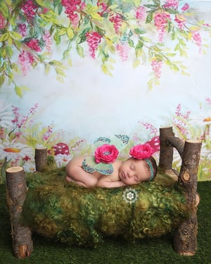 Image of Nest of Curls Blanket - MOSSY GREEN
