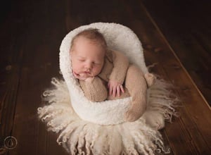 Image of Round Curly Felted Blanket  - MORNING LATTE 