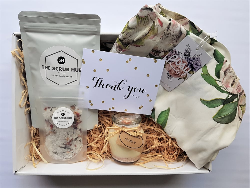 Image of Gwendolyn Bridesmaid Gift Box