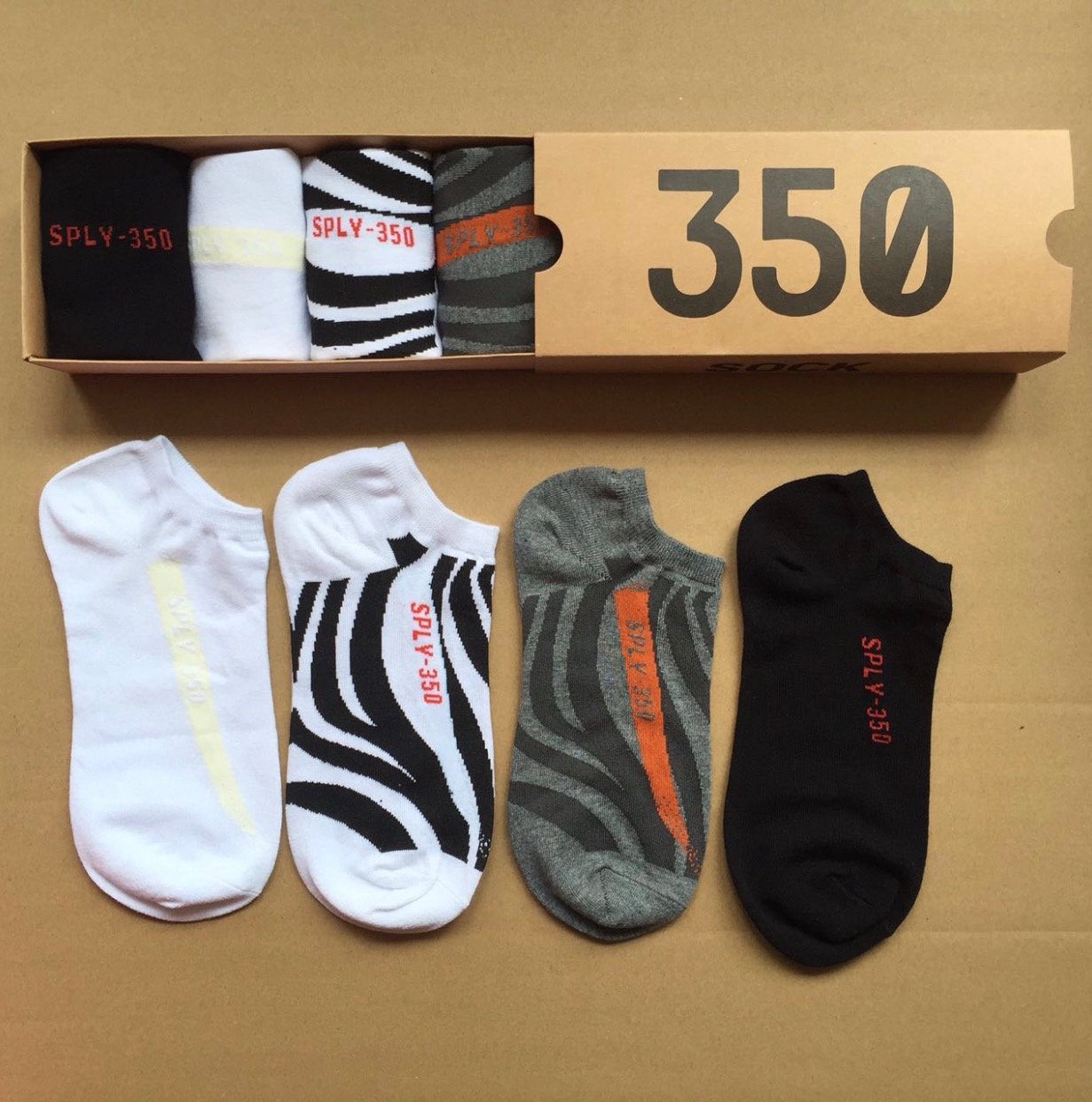 Yeezy 350 V2 Socks | Sneaker FC