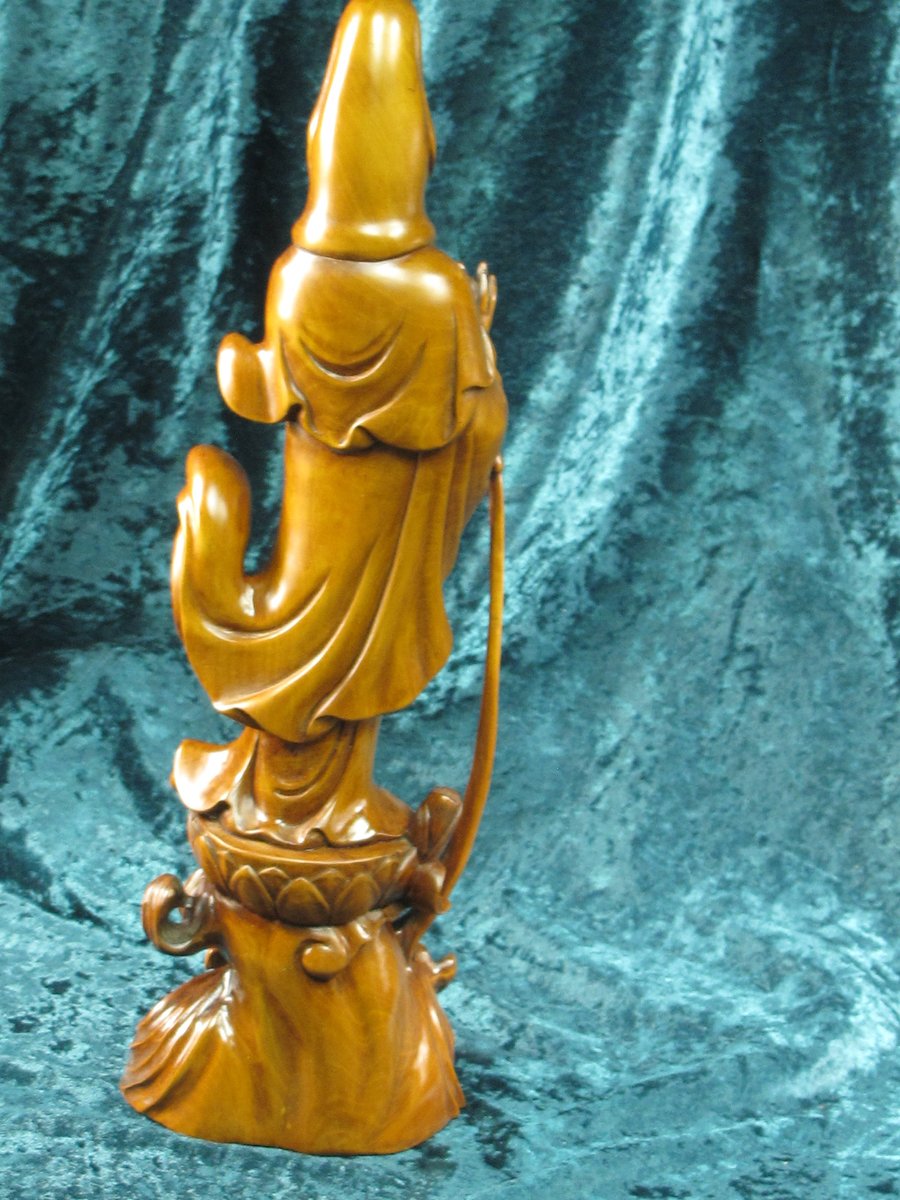 NUOLUX Kwan-yin Statue Chinese Carving Crafts Temple Ornament Wooden  Decoration 