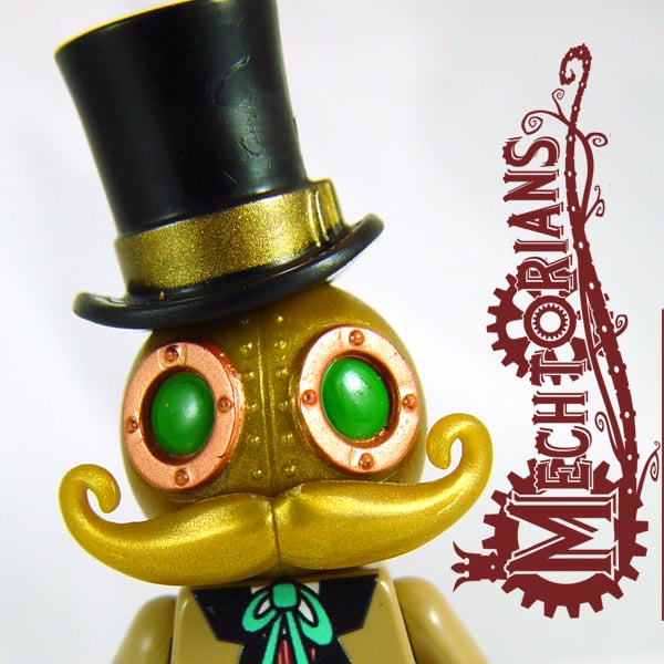 NEW!  Mr. Gold Mechtorian custom minifigure