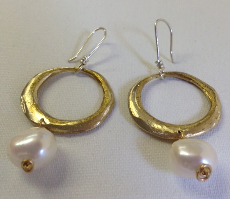 Image of Pearl and Circle Drop Earrings