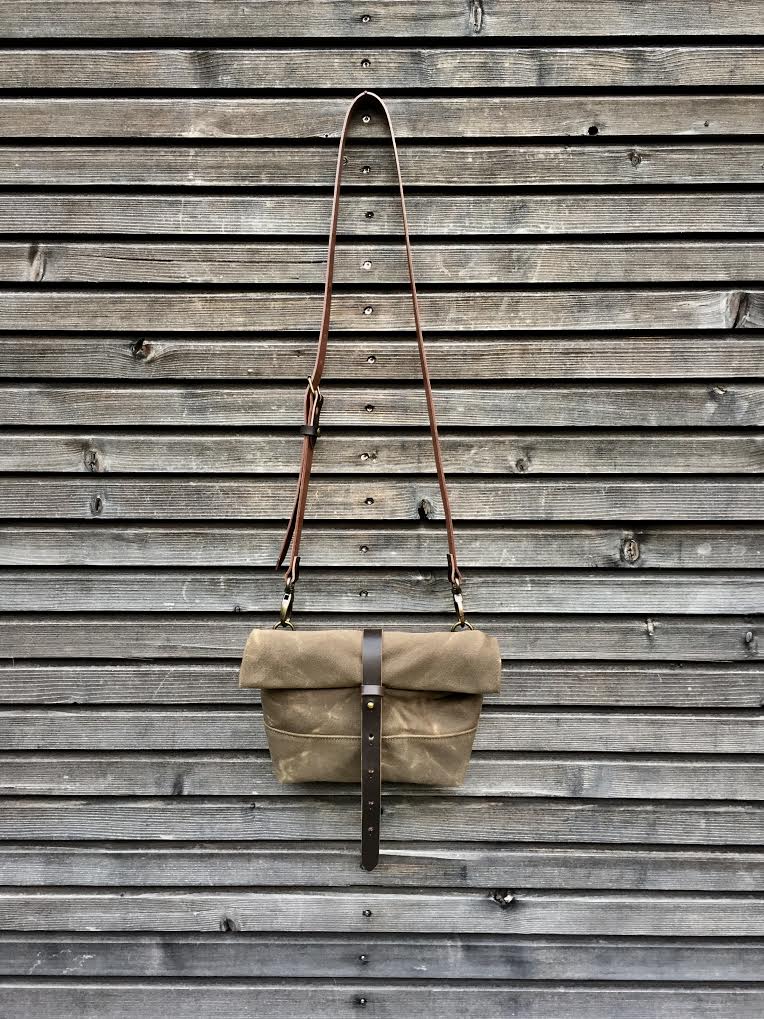 Image of Musette, daypack, handlebar bag in waxed filter twill