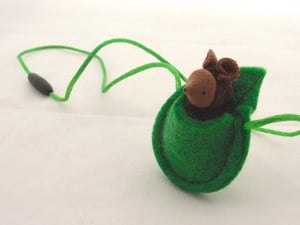 Image of Brown Mouse Necklace