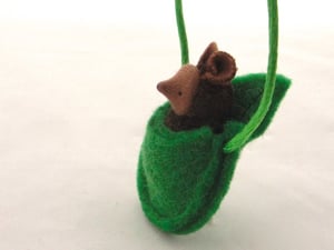 Image of Brown Mouse Necklace