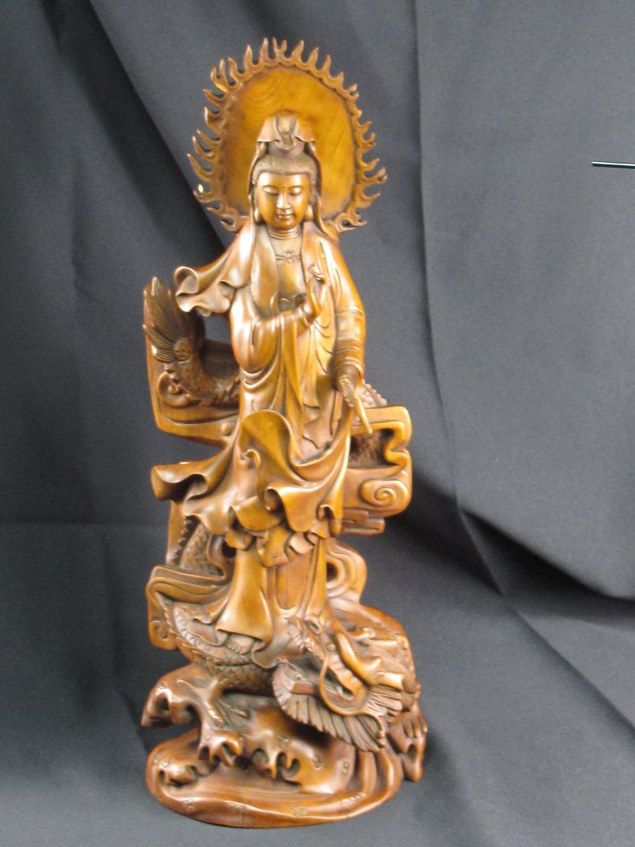 VINTAGE CHINESE WOOD STATUE OF QUAN YIN (KAUN YIN) AND DRAGON Baum