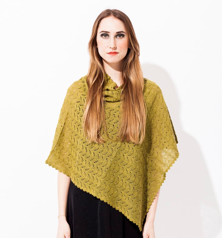 Image of Lace knitted Poncho                          Olivegreen