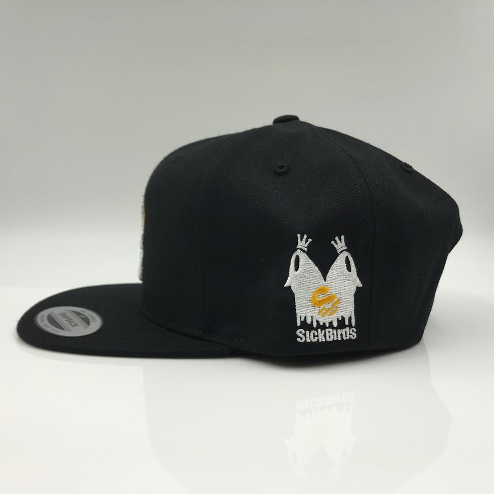 Image of LA Crown Black