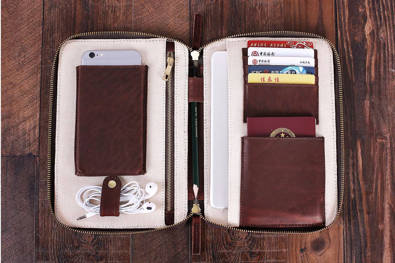 Personalized Initials Leather Travel Wallet Passport Holder Groomsmen Gift B17 Moshileatherbag Handmade Leather Bag Manufacturer