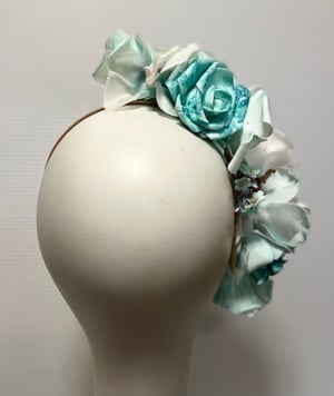 Image of Soft aqua flower headpiece 