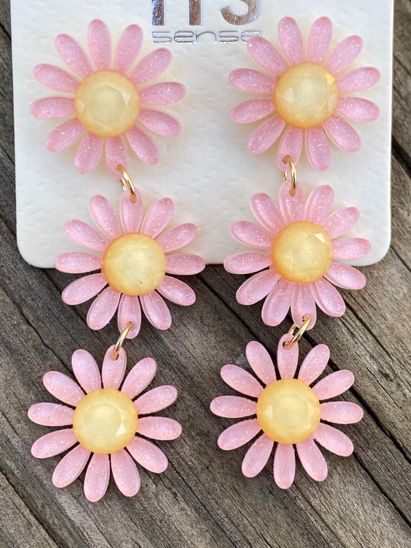 Image of Friendly Daisy Earrings- 2 Colors