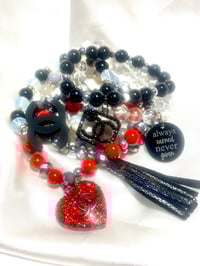 Image 1 of 6 stack cc