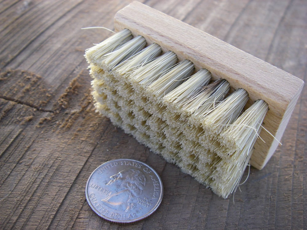Image of HOG BRISTLE BRUSH For Use With WOOD RASP & HANDSAWS FILLING / SHARPENING Made in the USA