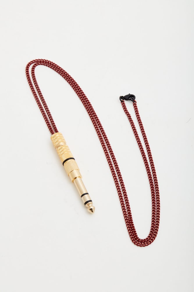 Image of GOLD AUDIO PLUG  - RED CHAIN