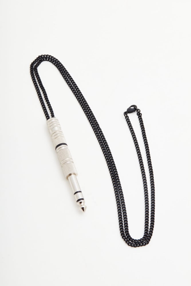 Image of SILVER AUDIO PLUG - BLACK CHAIN
