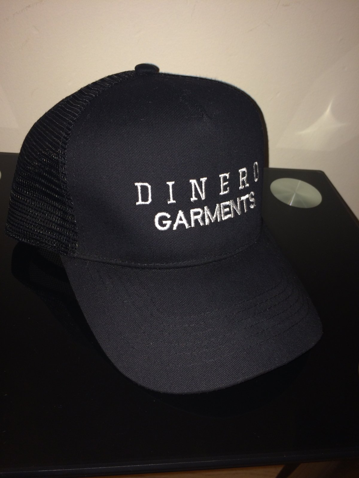 Image of Dinero Trucker - Black