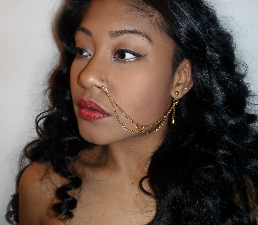 Image of MOOi Adjustable ear nose chain jewelry ( Gold London Bridge's )