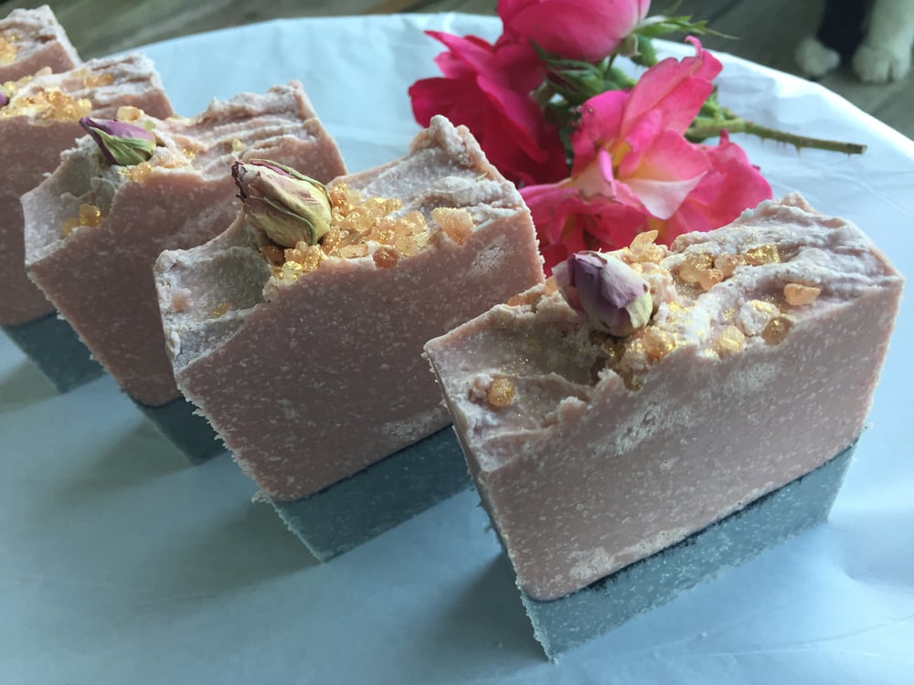 Image of Himalayan Pink Salt & Rose