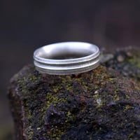 Image 1 of Sterling Silver Round 'Strata' Ring. 5mm diameter band. 