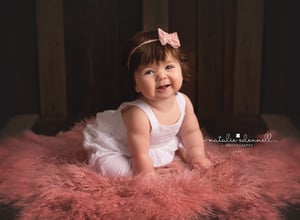 Image of SWEETLY SITTING {from 6 mths-12mths}