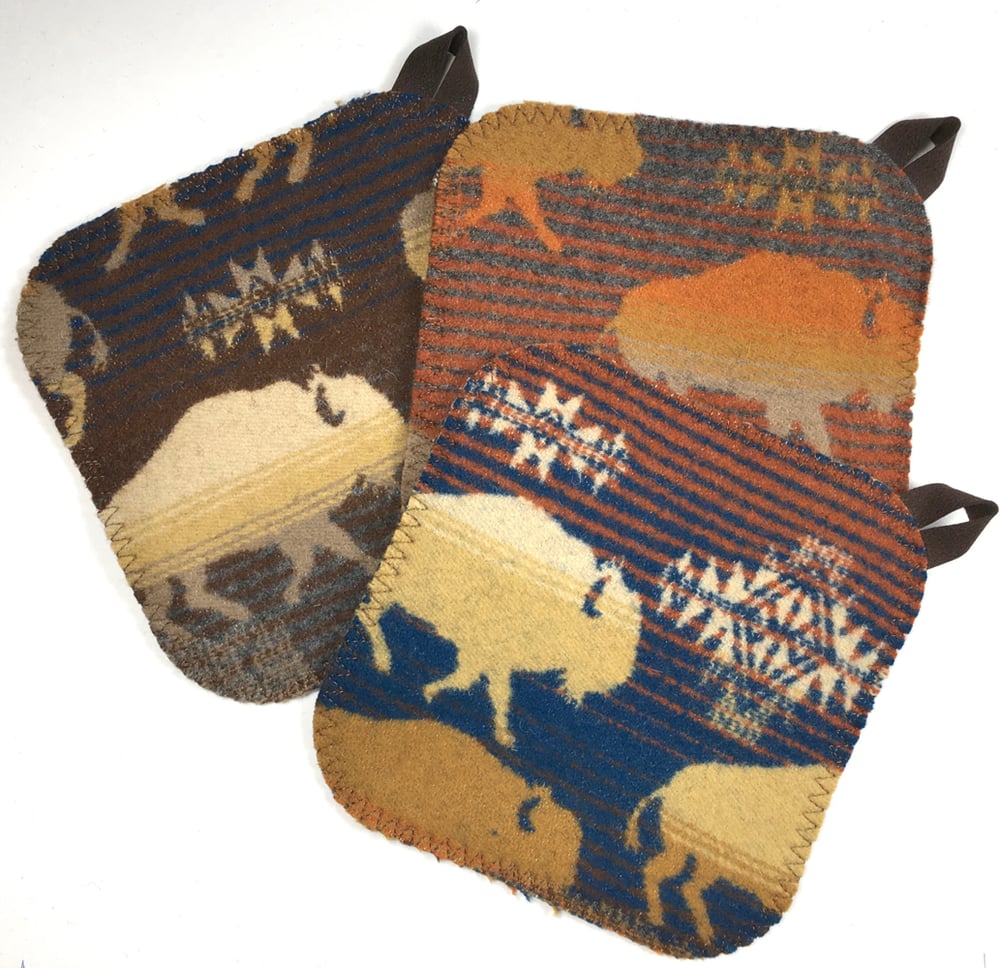 Image of Western Wool Potholder - Buffalo