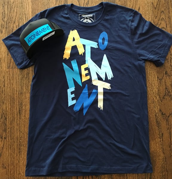 Image of The "Be Free" Tee in Navy