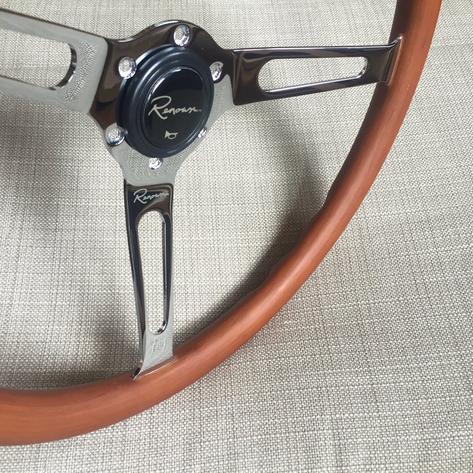 Image of Renown Forest Series Grand Turismo Wood Steering Wheel