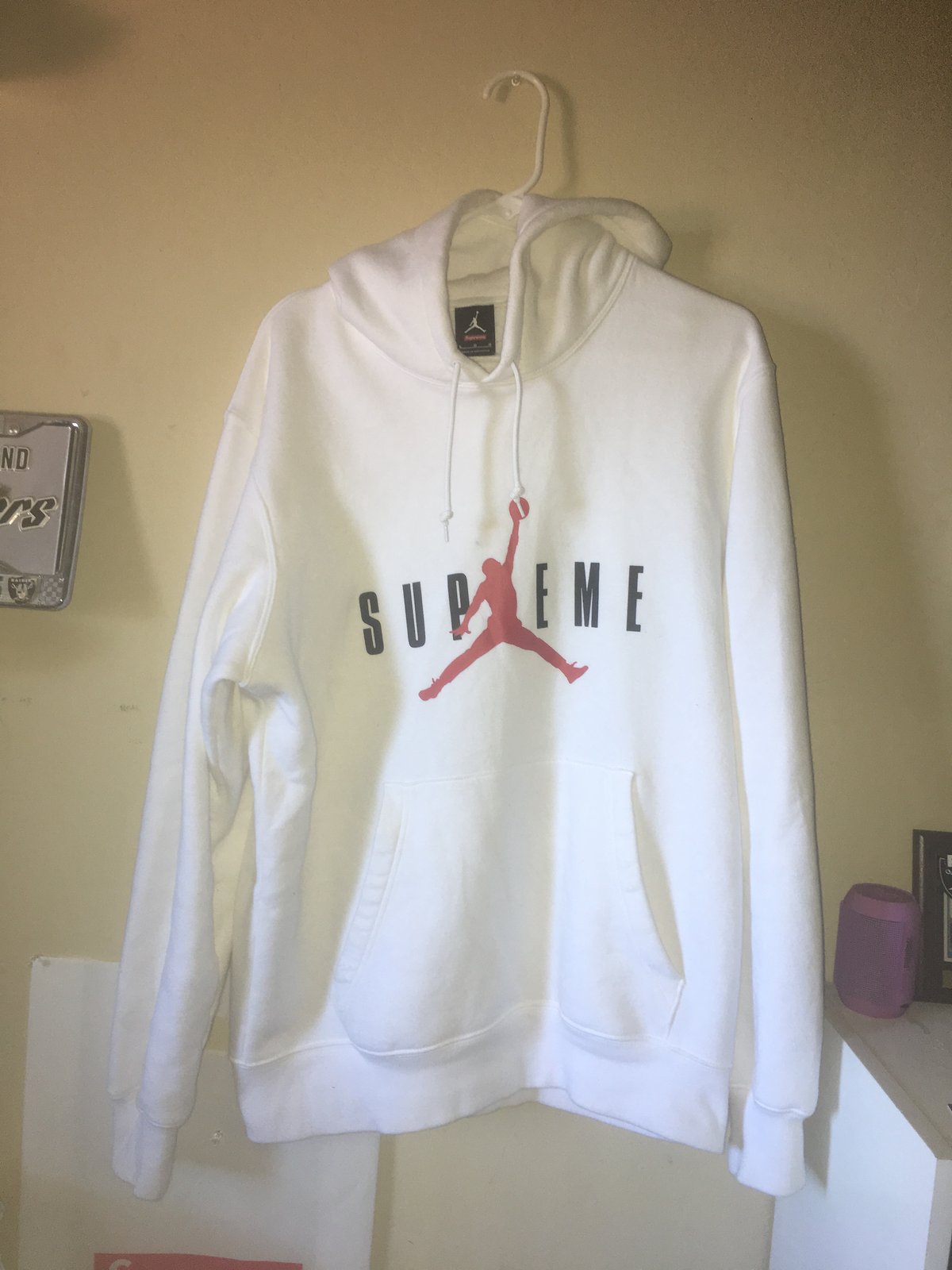 Supreme jordan clearance hoodie white