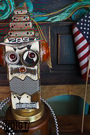 Image of Light Transmission Recycled Metal Checker Robot Lamp/Dimond