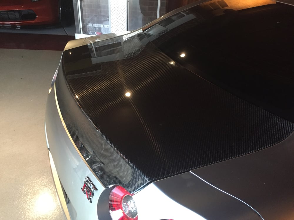 Nissan R35 GTR performance spec trunk