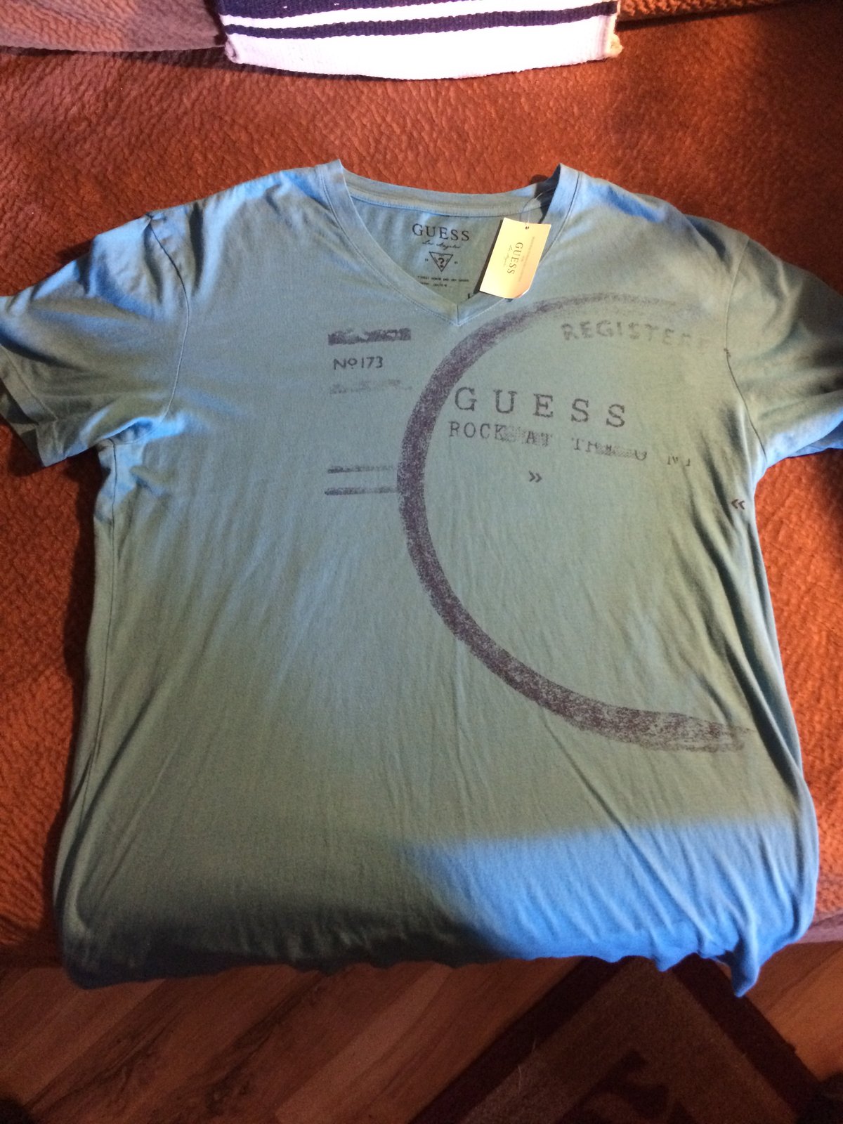 Image of Brand new never worn Guess jeans 👖 Vneck still has the tag