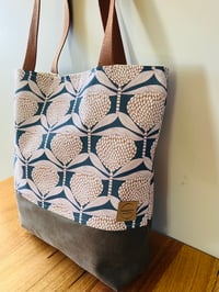 Image 4 of Fabric Tote - Printed Waratah