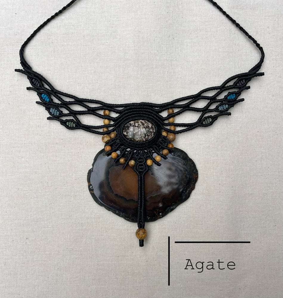 Image of Macrame necklace with rhodonite and agate