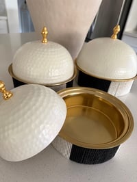 Image 2 of The monochrome dome serving bowl