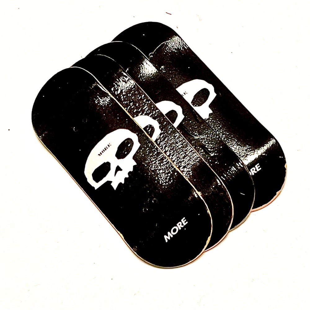 Image of More Fingerboard Deck "ZERO"