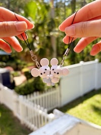Image 3 of maus magnetic charm set