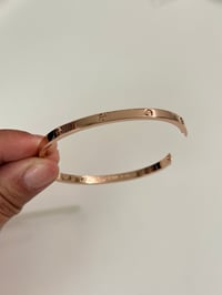 Image 4 of Slim Clip Clasp Luv Bracelet, Rose Gold