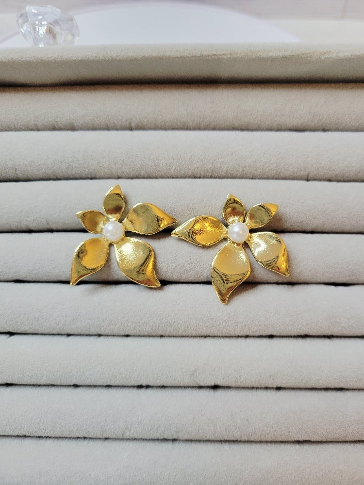 Image of Goldie Earrings 