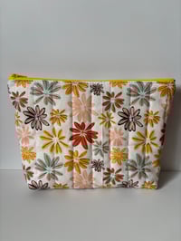 Image 1 of Lazy Daisy Quilted Cosmetic Bag (B Grade)