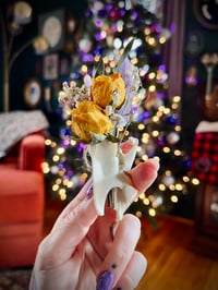 Image 12 of Bonequets