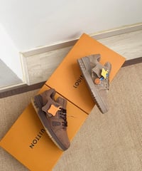 Image 1 of ALLURE RUNNERS