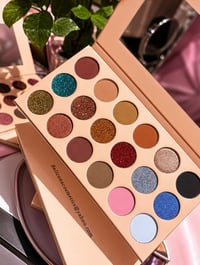 Image 1 of Xo Glam Palette