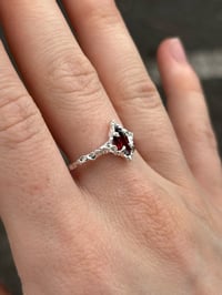 Image 4 of Ring “ spik”